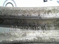 Bras de suspension superieur arriere droit VOLKSWAGEN TOUAREG 1 PHASE 1