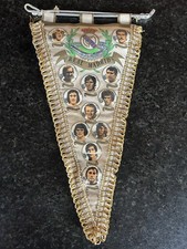 Alineación del equipo banderín del Real Madrid años 70 de colección Jensen Juanito Santillana Del Bosque