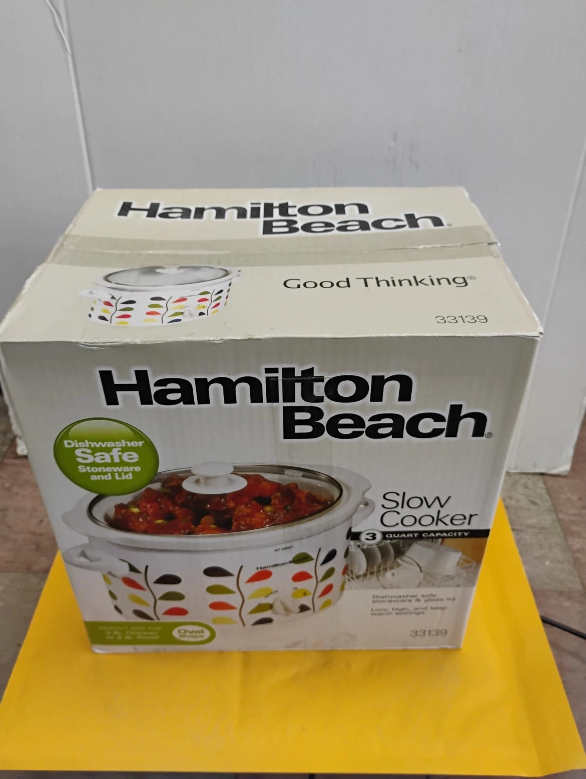 Hamilton Beach 33139 Slow Cooker 3 Qt White Stoneware Dishwasher Safe Easy Clean