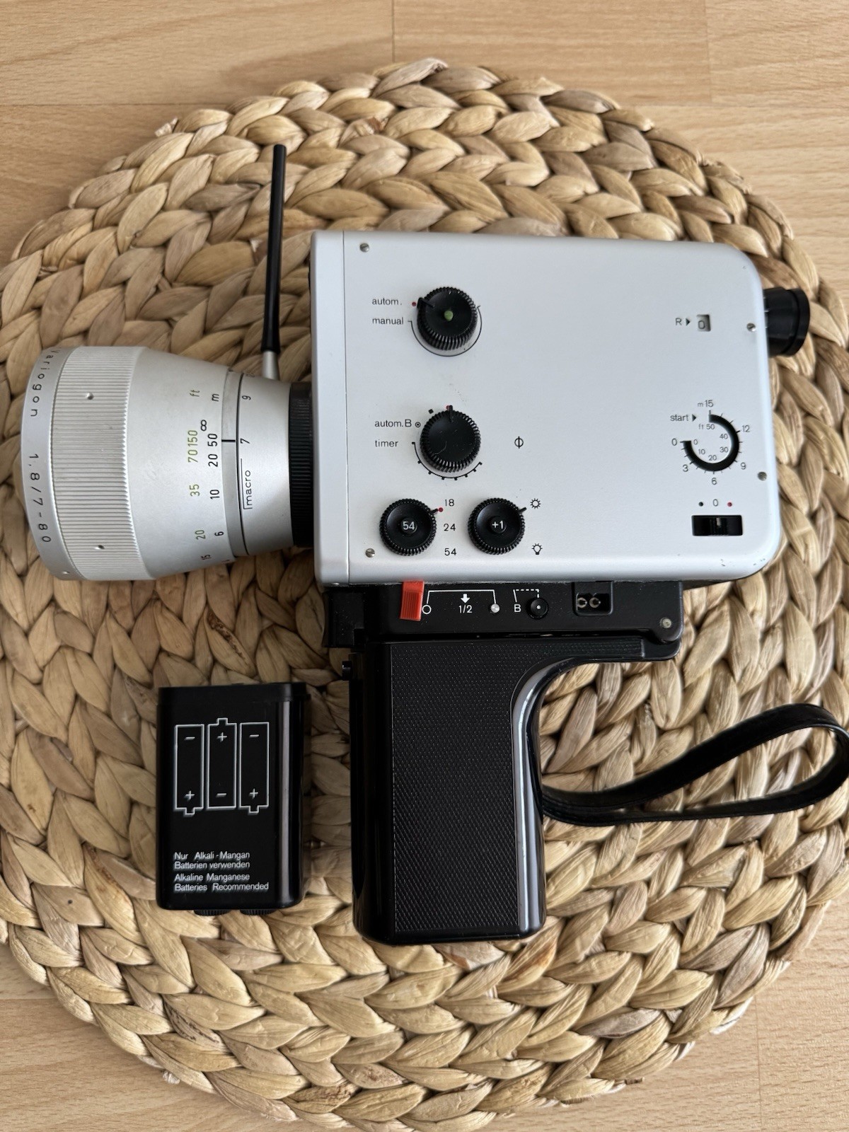 Braun Nizo 801 Macro Super 8 Kamera.Filmkamera Schneider Kreuznach, funktioniert