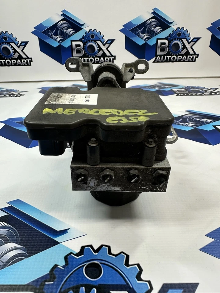 Блок управления антиблокировочным тормозным насосом 2014-2016 Mercedes-Benz E350 A2124310848 - Изображение 3 из 4