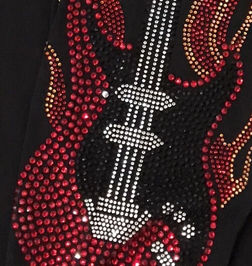 Camiseta Emma & Sam Flaming Guitars L/S pedrería de gran tamaño LEER para mujer talla S” Foto 4 de 4