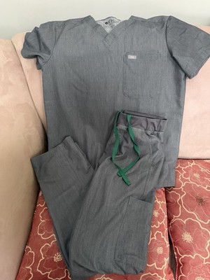 Figs Graphite Set Cairo Cargo Scrub Pants Leon Three Pocket Scrub Top Small EUC
