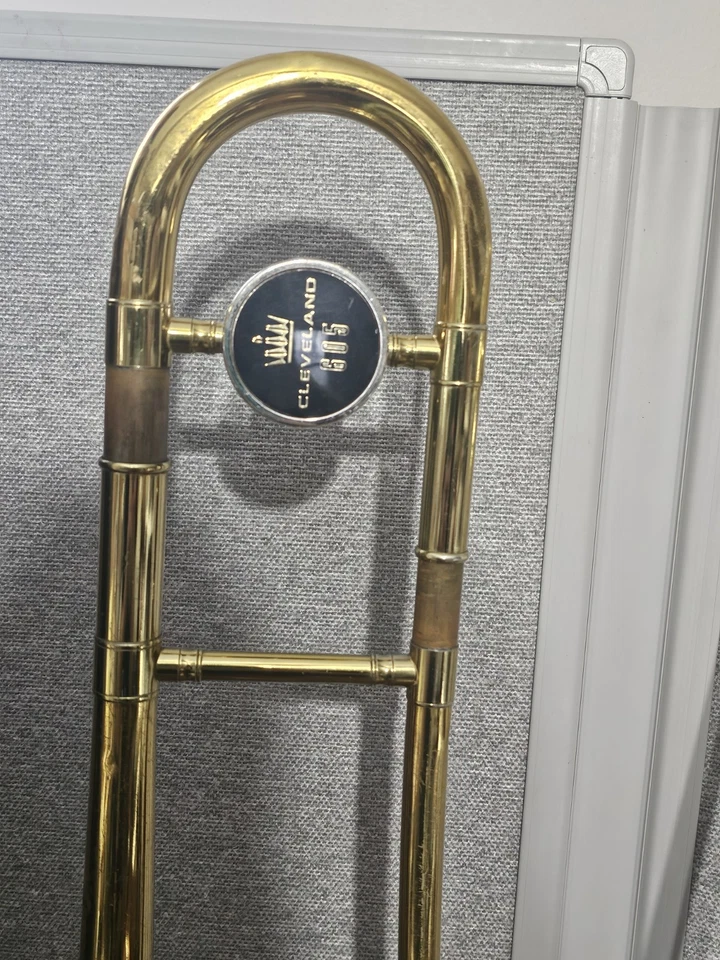 KING Cleveland 605 тромбон США с чехлом и мундштуком, хорошее состояние товара - Изображение 4 из 4