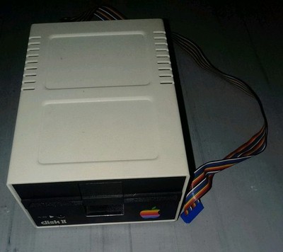 Apple II Plus Europlus IIe Disk II FDD Floppy Diskettenlaufwerk 5.25'' 