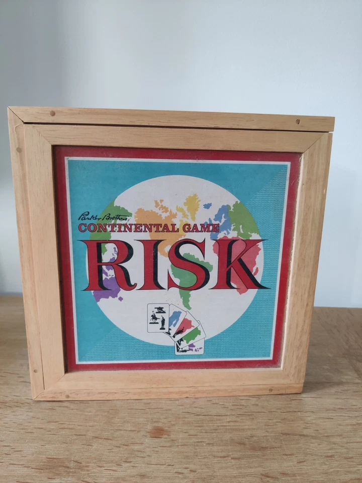 Risk Continental Nostalgia Edition Board Game Parker Brothers Wooden Box. - Image 2 of 4