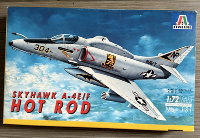 Italeri 1:72 Scale Kit - No. 181: Skyhawk A-4E/F Hot Rod