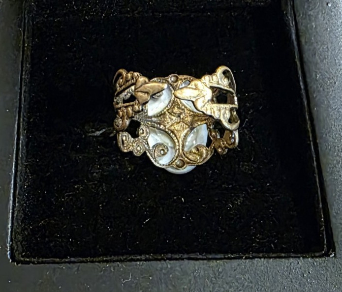 ANTIQUE VINTAGE BUTTON ADJUSTABLE RING ANTIQUE GO… - image 2