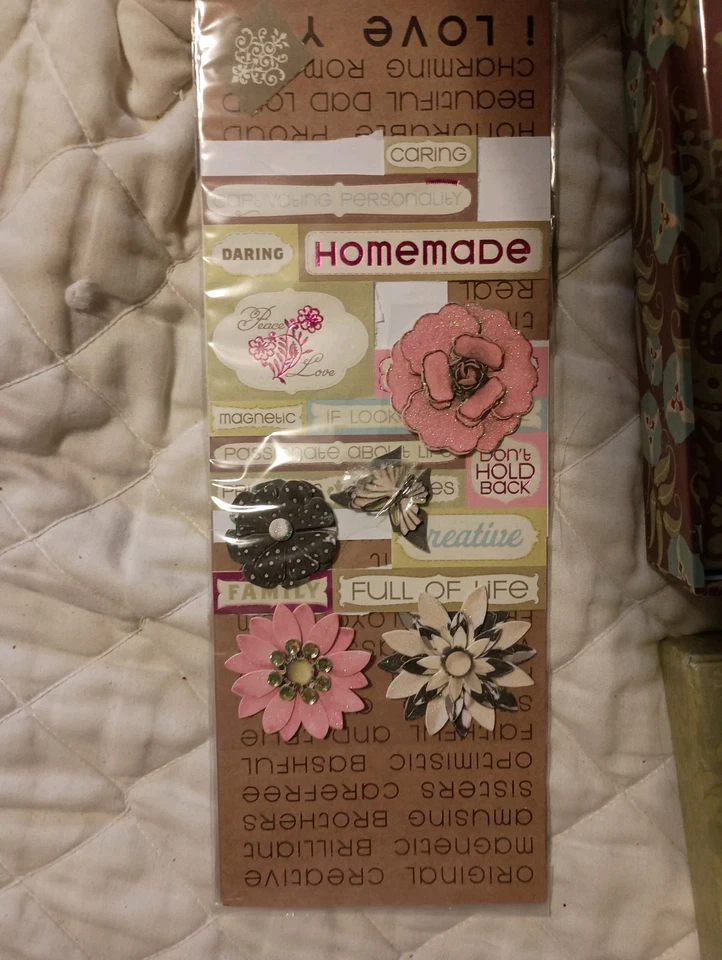 New  Memory Photo Frames Scrapbook Album 12x12  - Image 2 of 4