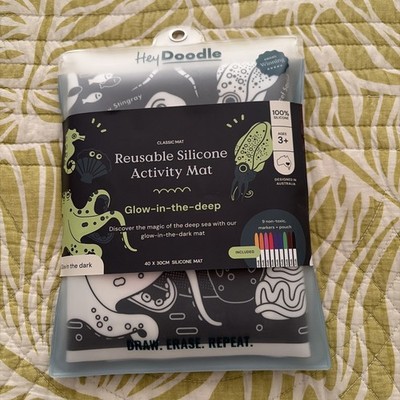 Hey Doodle Glow In The Deep Sea Reusable Silicone Mat Coloring Draw Erase Repeat