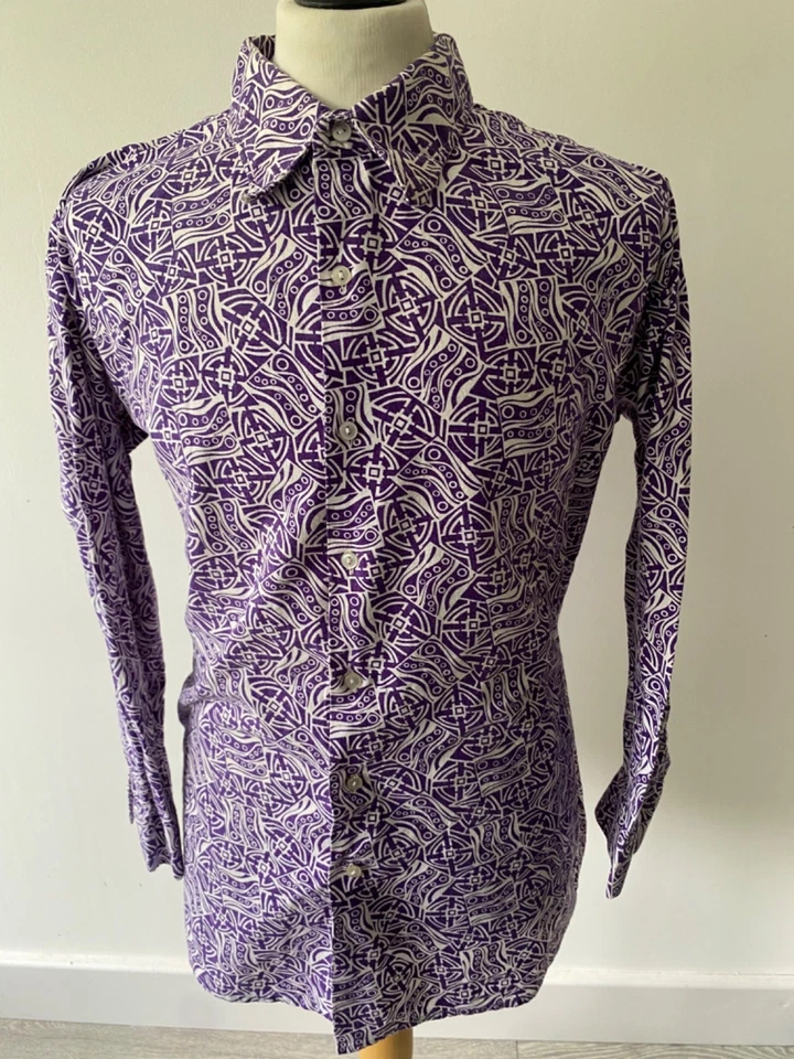 VTG mens 70's LOTUS PURPLE RETRO PATTERN LOOSE FIT LONG SLEEVED SHIRT 44-46" - Image 3 of 4