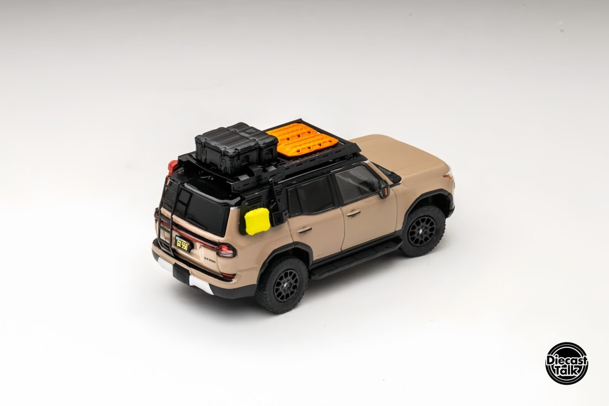 GCD 1/64 - レクサス GX550 オーバートレイル (チェイスカー) GCD 1:64 Lexus GX 550 Overtrail + Earth & Black Onyx