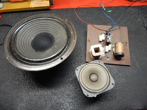 speaker woofer tweeter