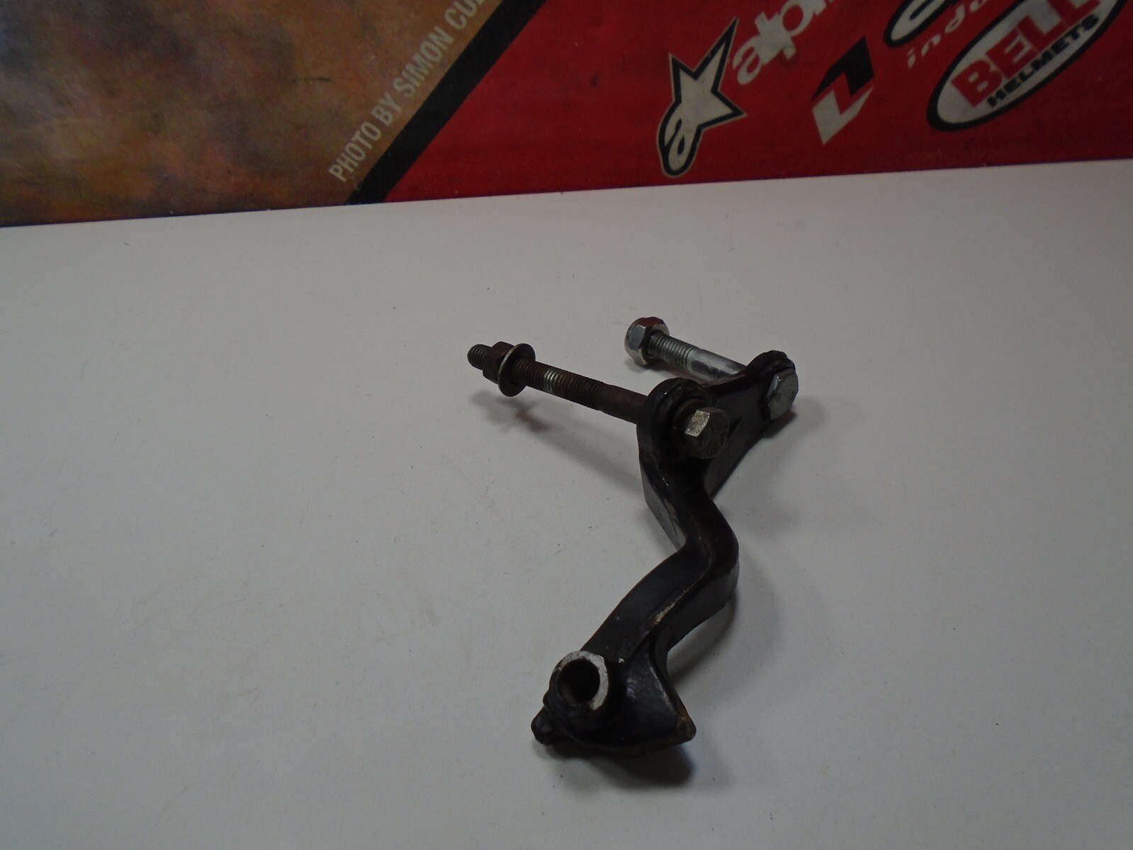 2000 KTM DUKE 640 FOOT PEG MOUNT (B) 00 DUKE640 LC4 eBay
