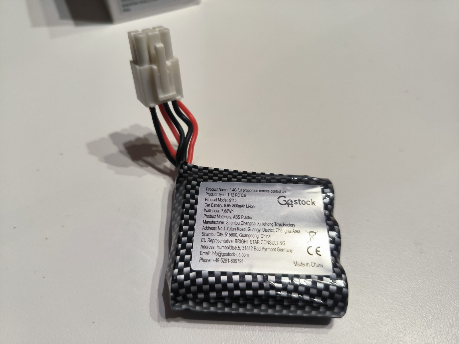 Batterie 9.6V 800mAh Li-ion pour prolonger vos courses de voitures RC 9115