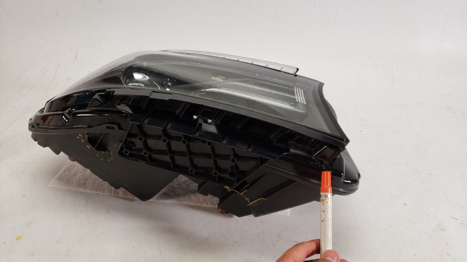 2015 - 2020 Dodge Charger Passenger RH Xenon HID Headlight OEM B9r 
