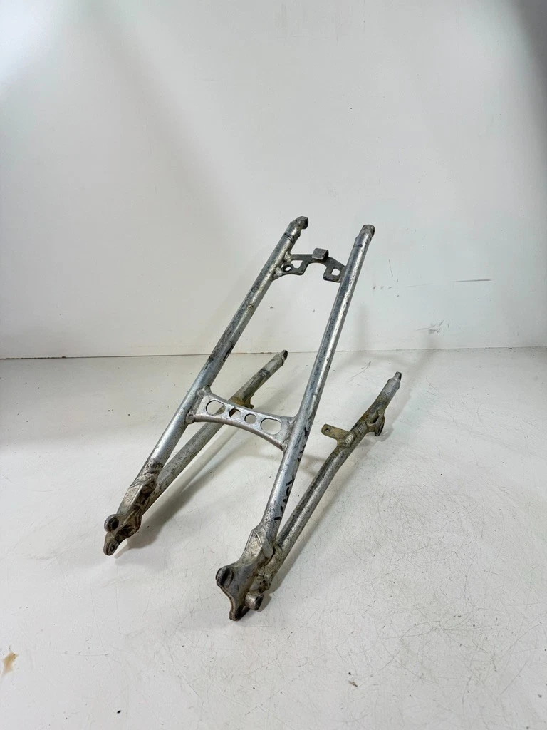 2007 HONDA CRF250R OEM REAR SUBFRAME 50200-KRN-710 #93