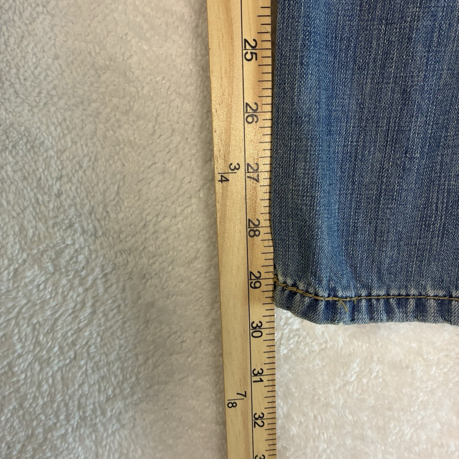 Levi's Jeans Men's 40x30 Loose Fit 569 Straight Leg 100% Cotton Med Wash thumbnail 3