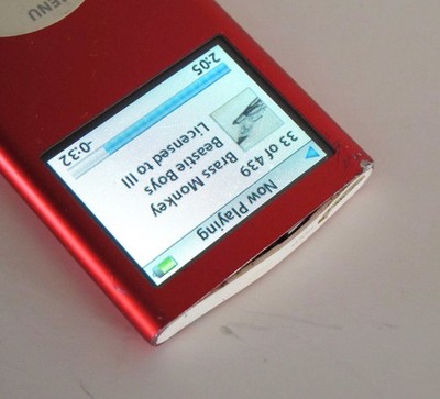 Apple A1199 4GB iPod Nano 2nd Gen Limited Ed. Product RED MA725LL