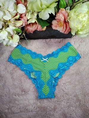 NWOT Victoria's Secret Sexy Little Things Cheeky Small