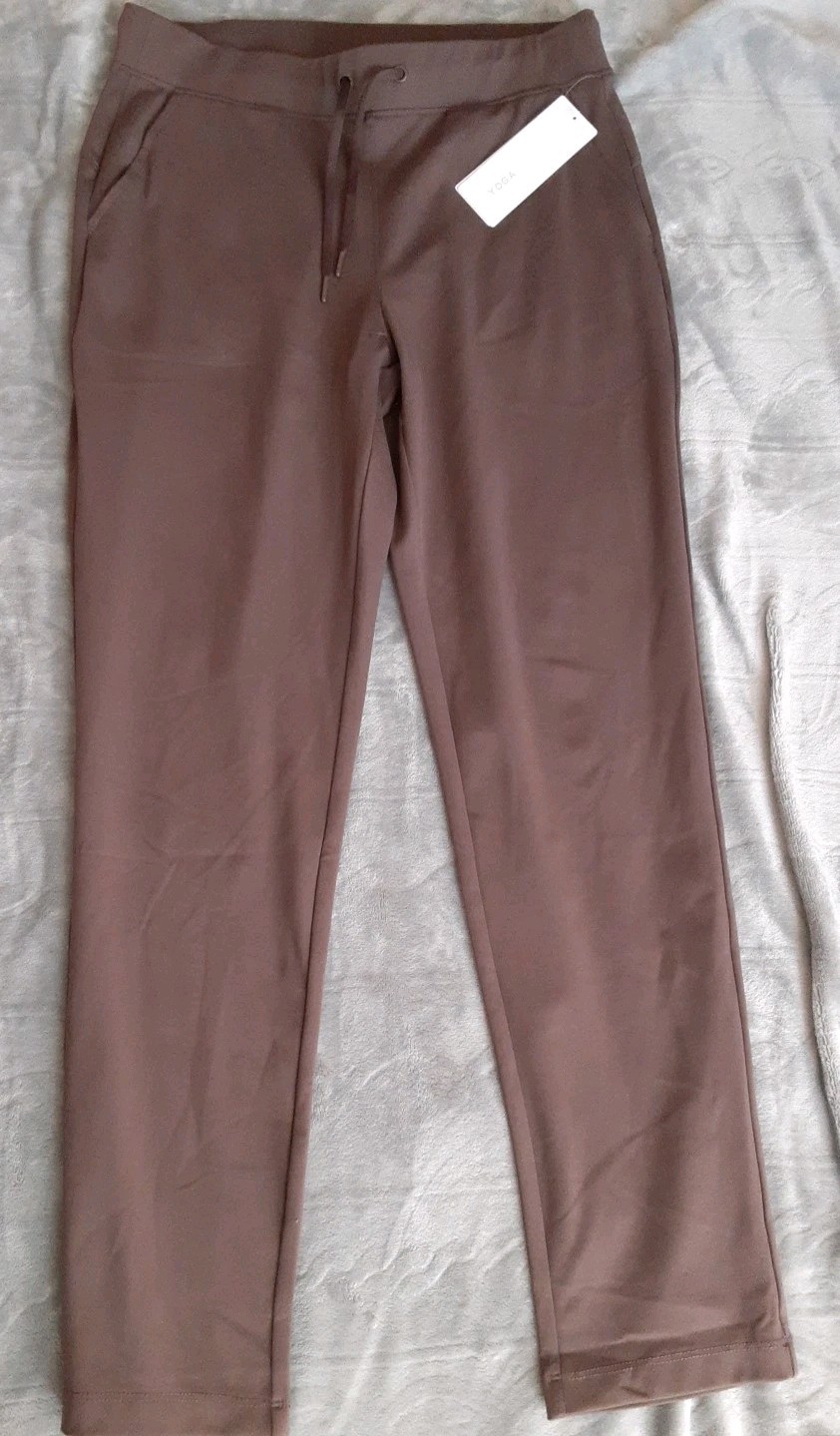 Yogalicious Lux Avenue Straight Leg Nwt Size Small