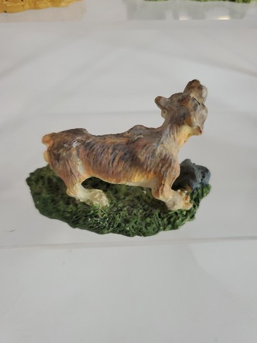 Miniature Safari Animal African Water Buffalo Zebra Tiger Figurines 2.5X1.5" Lot - Picture 7 of 7