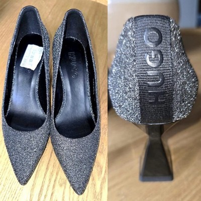 Hugo Boss Women Shoe Rebecca pumps  Size 7.5 US Europe 38 SALE