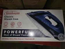 Sunbeam Classic Steam Iron Item Number 12856 Model Number 32610077 FREE SHIPPING