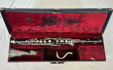 SOLID QUALITY BUNDY SELMER U.S.A. BASS CLARINET  CASE