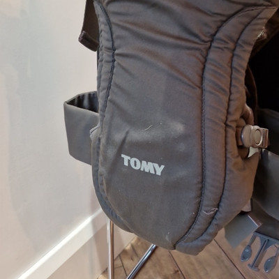 Tomy Freestyle Classic Babytrage grau guter gebrauchter Zustand 3,5kg-12kg