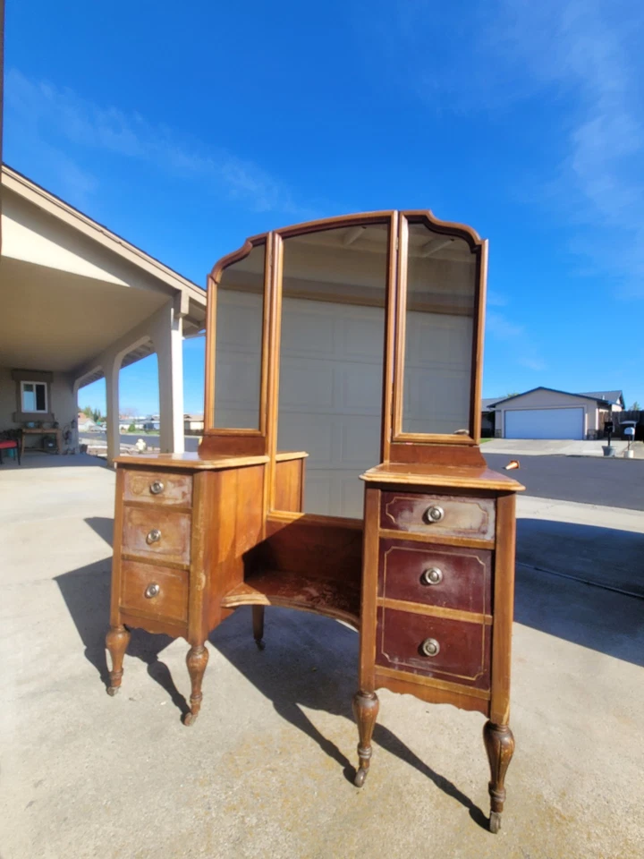 Tocador tocador antiguo vintage de madera de 1900, The Mengel Company  Foto 2 de 4