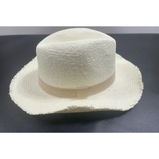 NWT Hat Attack Travel Hat Chapeau in natural / white ONE SIZE Amazon.com: Hat Attack Women main image 2