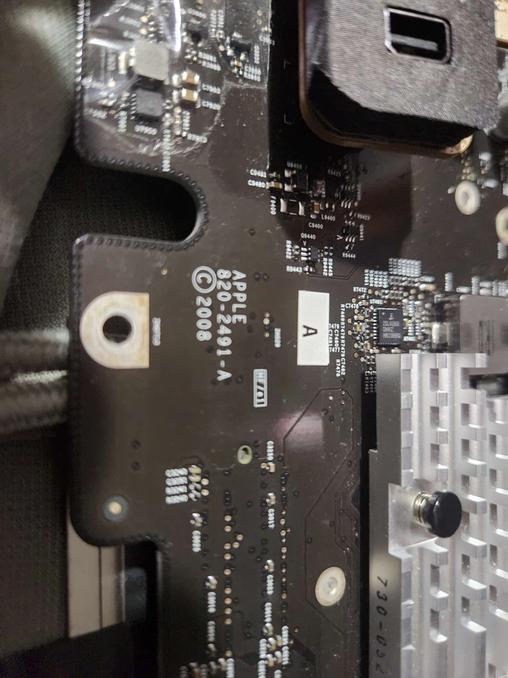 Apple IMac A1225 Logic board 820-2491-A - Image 3 of 3