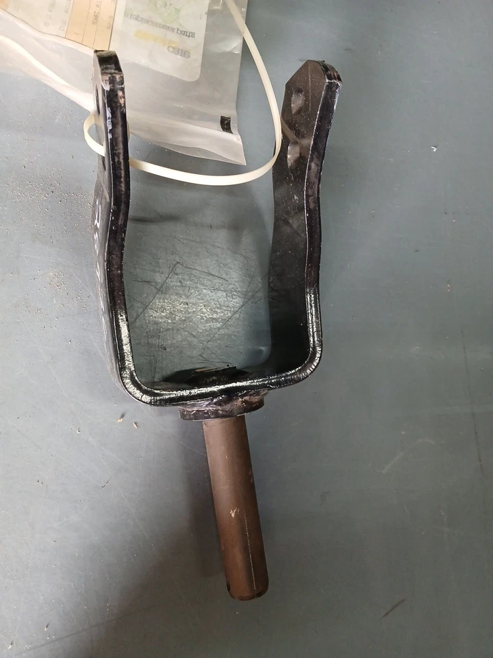 MONTAJE DE YEMA ECHADORA DE MADERA # 28936 Foto 2 de 3