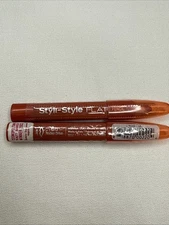 2PC STYLI-STYLE Flat Lip Liner 1312 Rodeo Drive, Sealed
