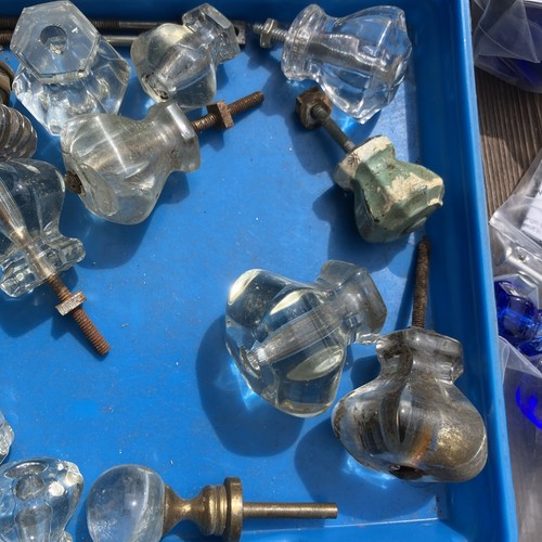 HUGE Vintage Antique Lot Vintage Furniture cabinet Glass Knobs Pulls Drawer pull - Picture 10 of 22