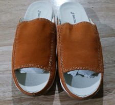 ST JOHN'S BAY Womens Orange Suede Slippers Size 6M