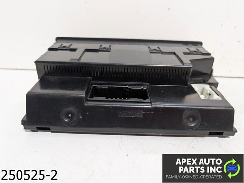 OEM 1994-1997 Mercedes C280 2.8L AC CLIMATE CONTROL UNIT 2108303285 - Picture 4 of 9