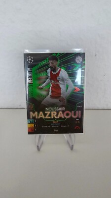 Topps Total Football Champions League 2021-22 Noussair Mazraoui Vibrant Velocity