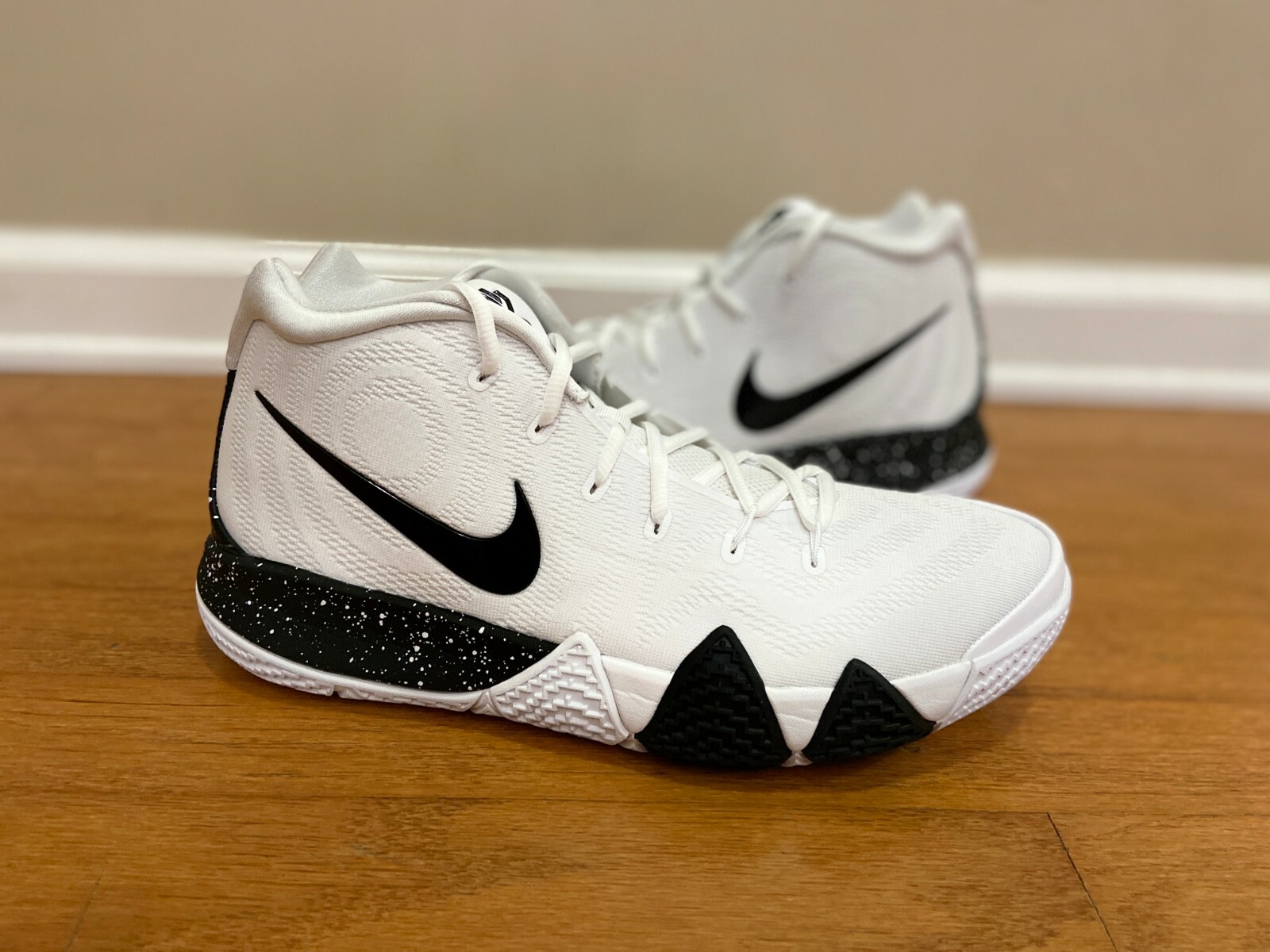 kyrie 4 tb white
