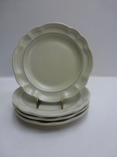 Pfaltzgraff Heirloom 7-3/8" Salad Plates - Set of 4 USA