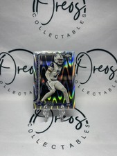 NEW - 2025 Topps Chrome Football Trevon Diggs Ray wave #83 - Cowboys