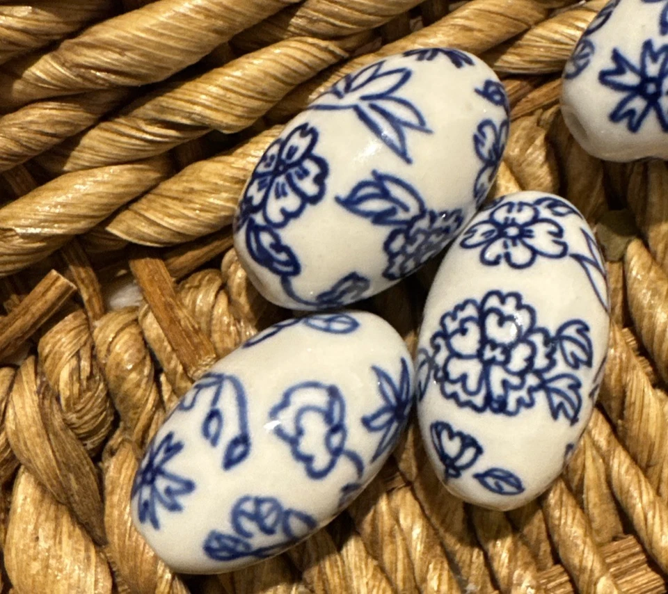 Grandes 5 flores ovaladas vintage pintadas a mano azul blanco porcelana china 27 mm Foto 2 de 3