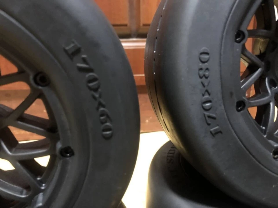 Pneumatici 1/5 RC Benzina Racing Slick Ruote Piatto Profondo HPI BAJA ROVAN... - Immagine 4 di 4