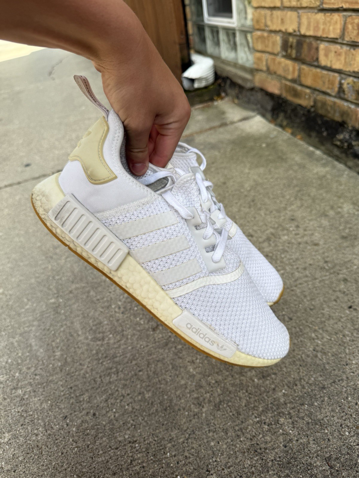 SAOLA Adidas NMD R1 gomma bianca taglia 12