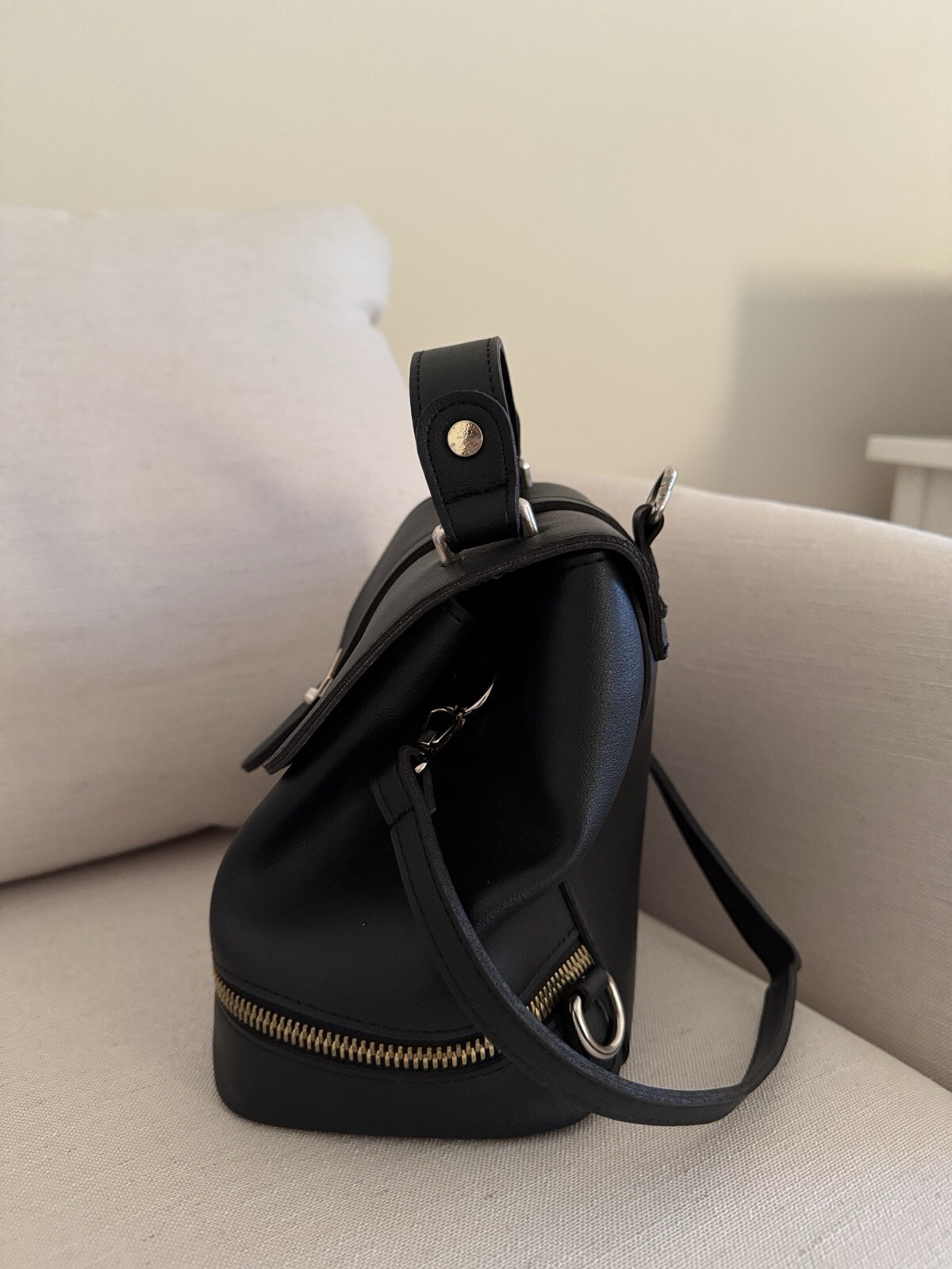 ROOTY Multifunctional backpack, black, made in Ko… - image 3