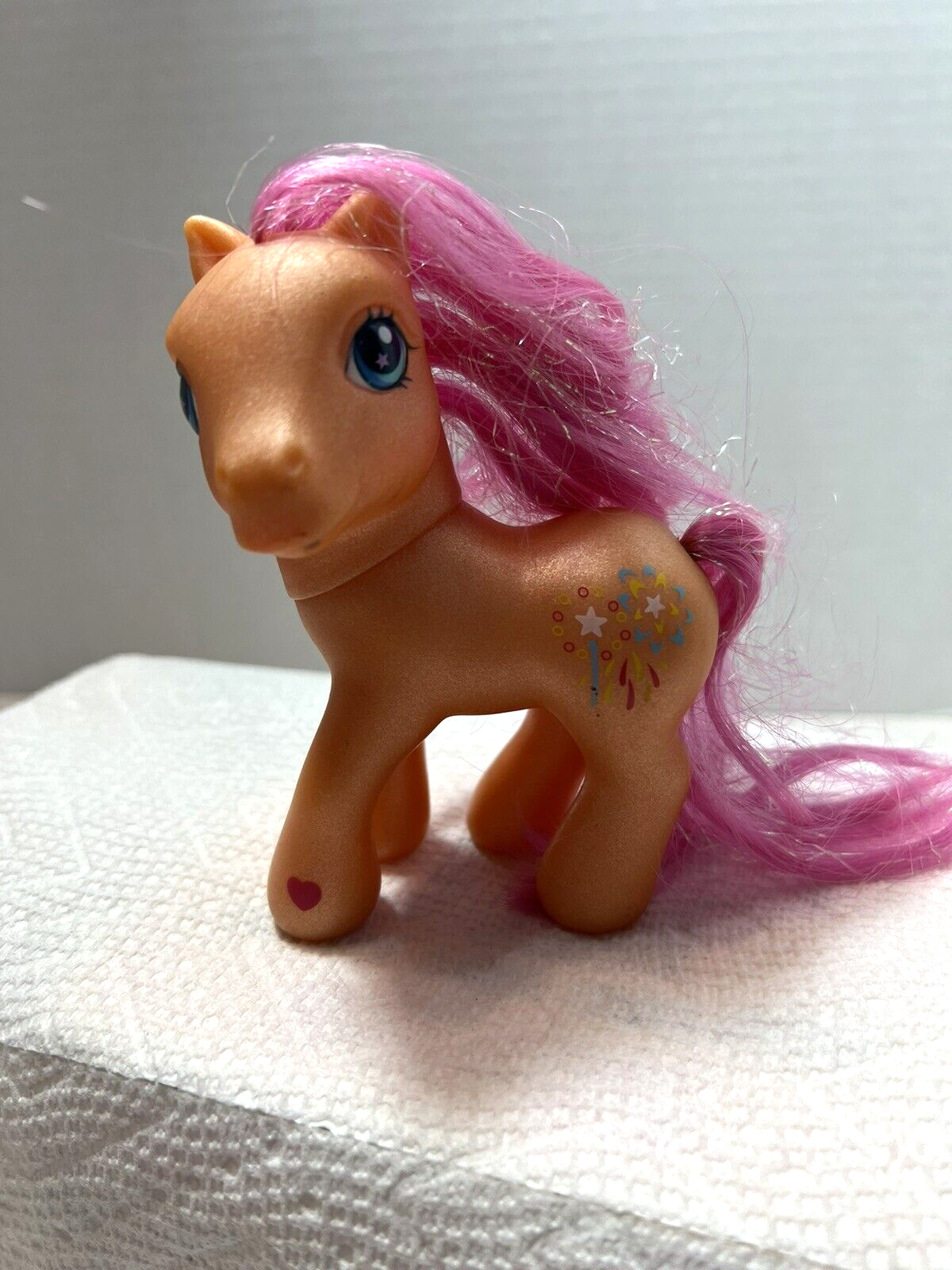 2002 My Little Pony G3 Sparkleworks II Shimmer Orange Tinsel Hair Magnetic Foot