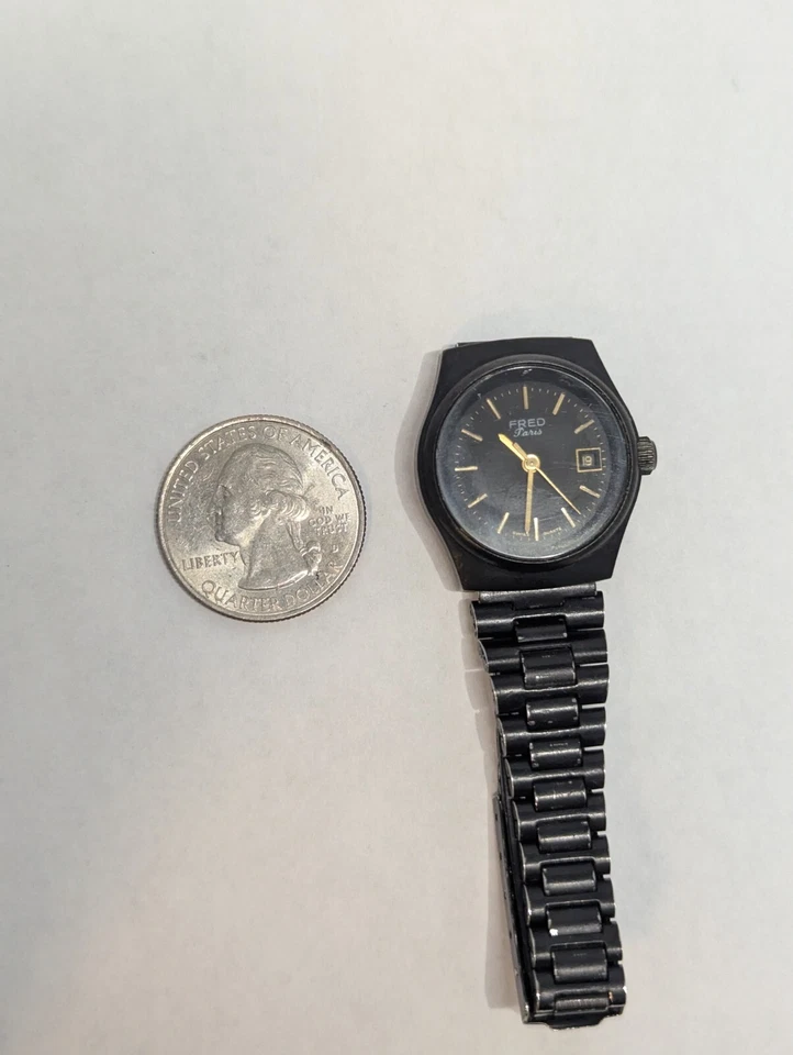 Reloj Mujer LVMH FRED Paris Negro Años 80 5 Joyas Cuarzo Movimiento Suizo Foto 2 de 4