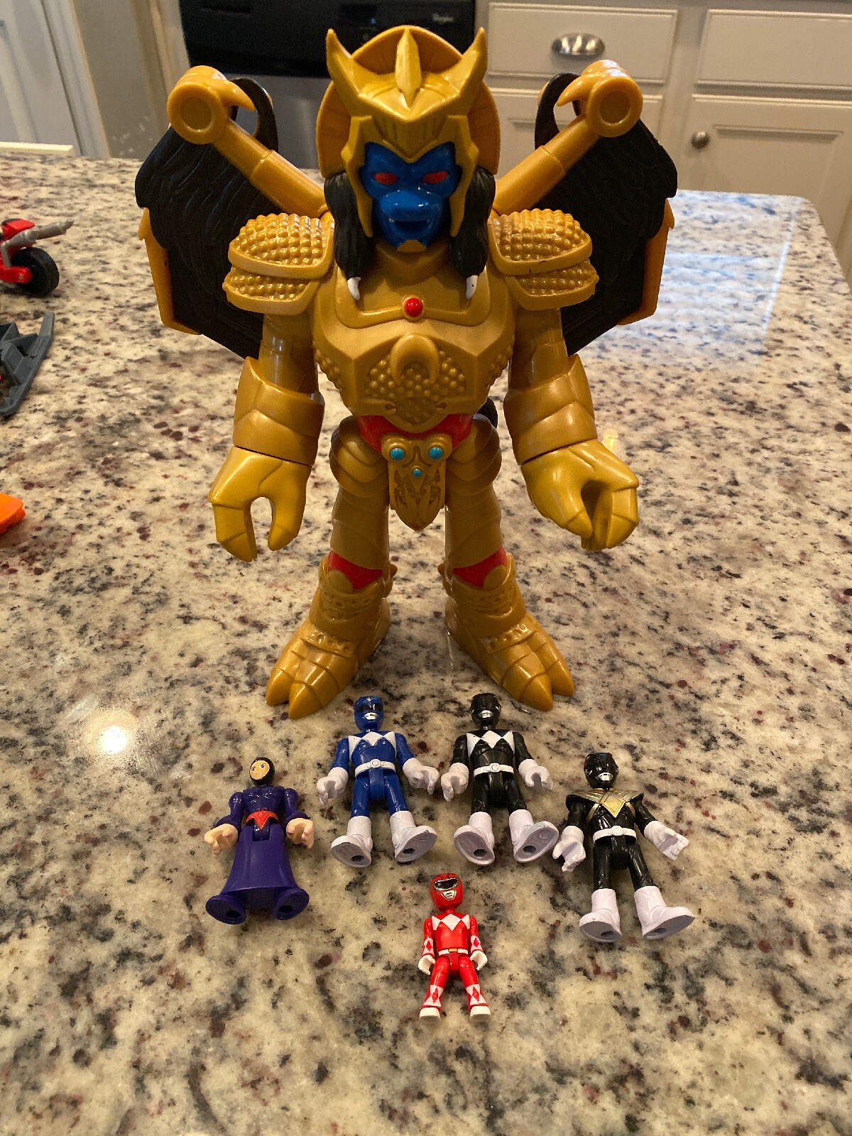 imaginext goldar
