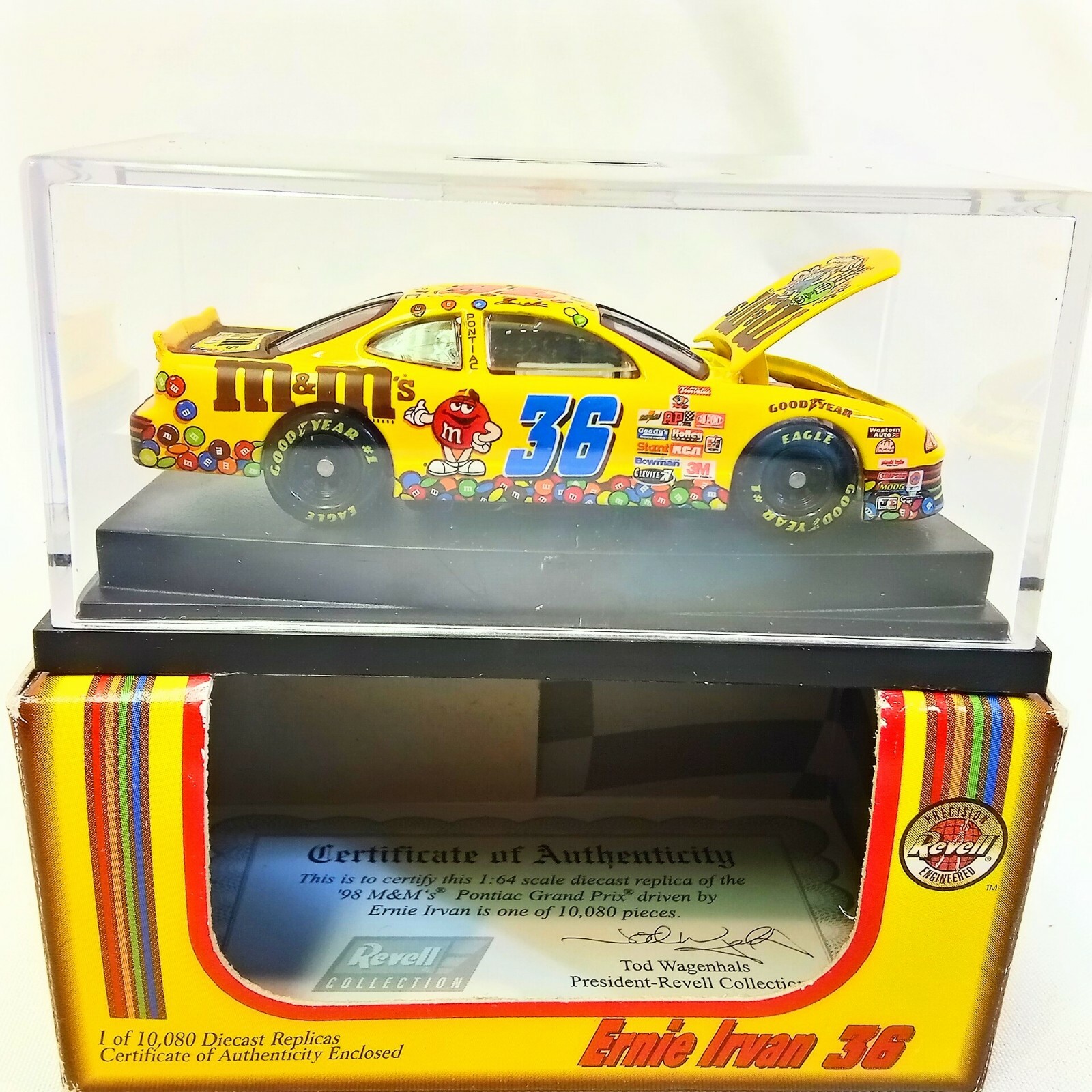 ERNIE IRVAN #36 Skittles Wild Berry Pontiac NASCAR 1 de 10 080 1/64